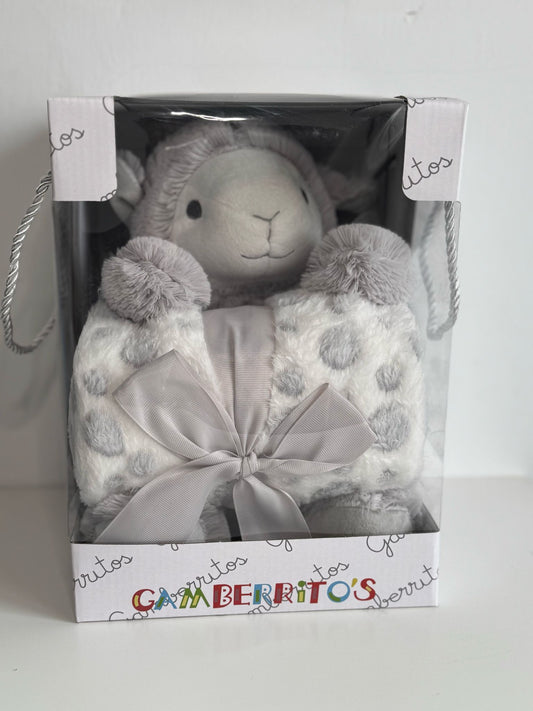 Manta y peluche oveja